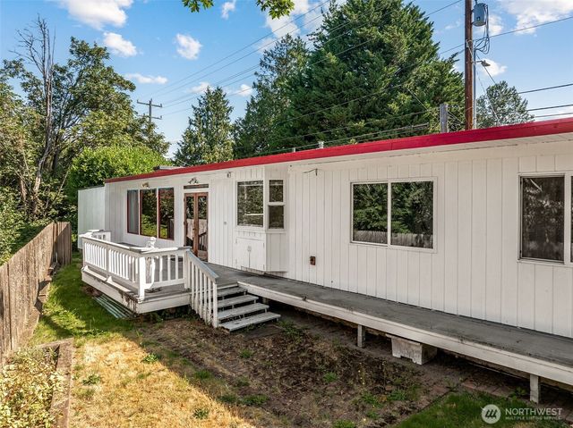 6727 21st Avenue SW, Seattle, WA 98106