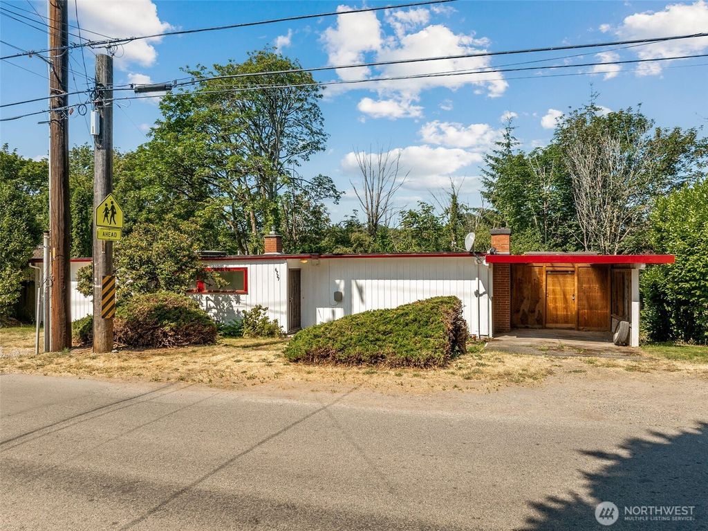 6727 21st Avenue SW, Seattle, WA 98106