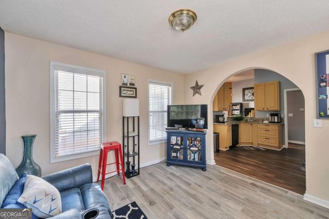 2255 Lake Royale Drive, Riverdale, GA 30296