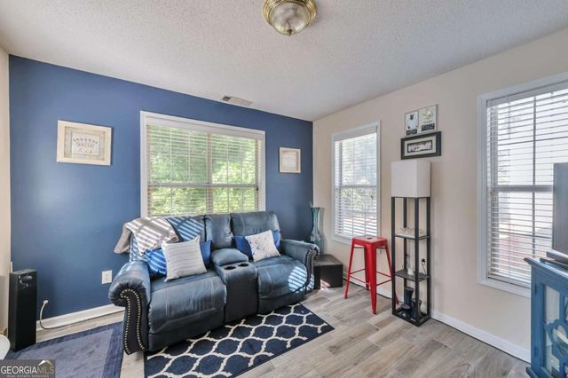 2255 Lake Royale Drive, Riverdale, GA 30296