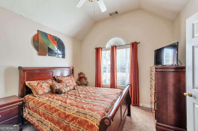 2255 Lake Royale Drive, Riverdale, GA 30296