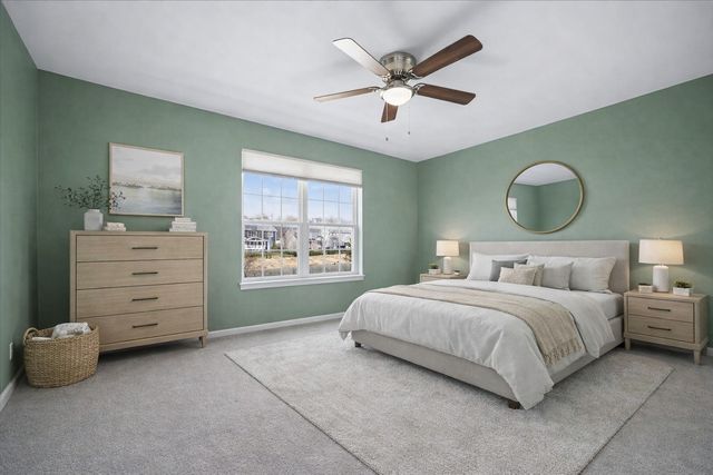 39W126 Revere House Lane, Geneva, IL 60134