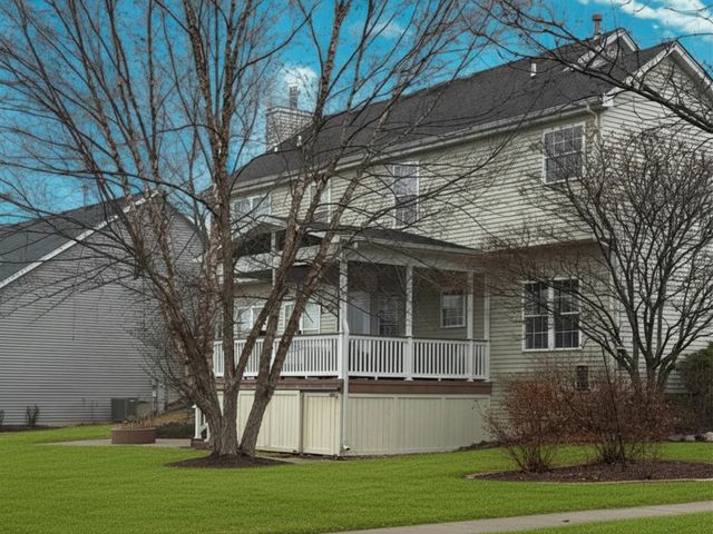 39W126 Revere House Lane, Geneva, IL 60134