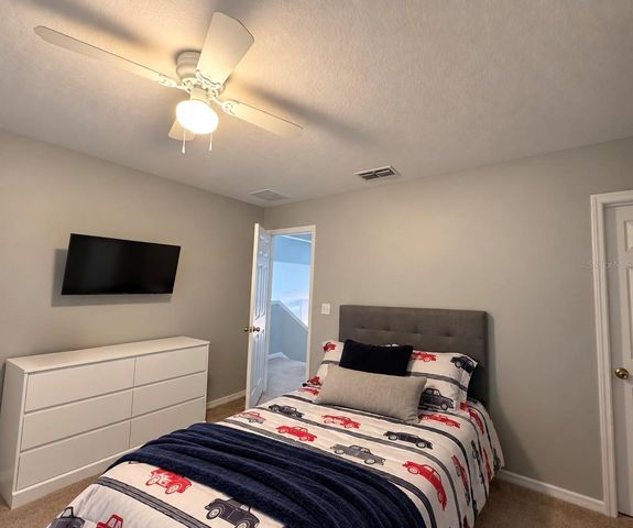 4043 WALTHAM FOREST DRIVE, Tavares, FL 32778