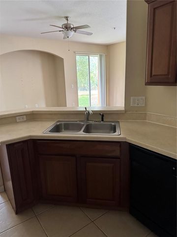 2020 SAN JACINTO CIRCLE 200, Sanford, FL 32771