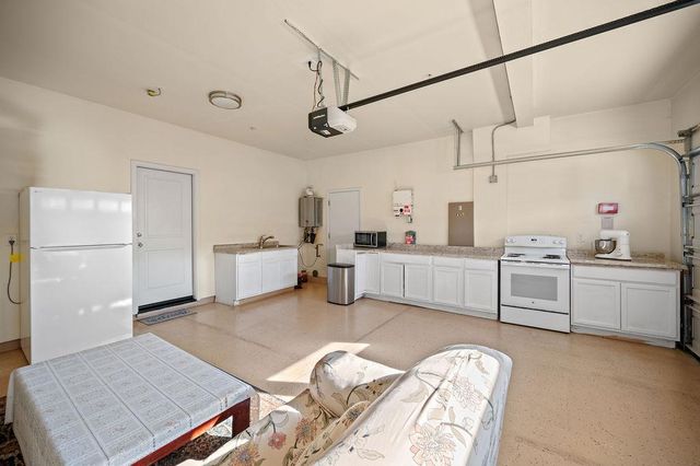 6837 Oakum Way, Stockton, CA 95219