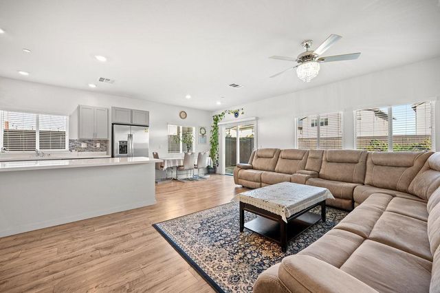 6837 Oakum Way, Stockton, CA 95219