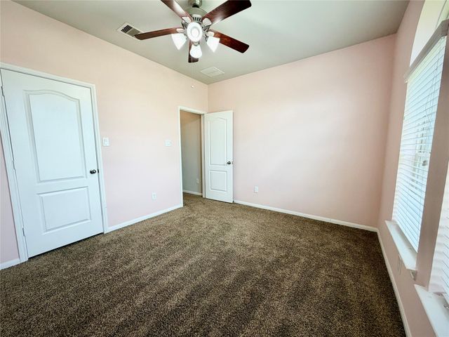 310 Gulf Winds Drive, Bacliff, TX 77518