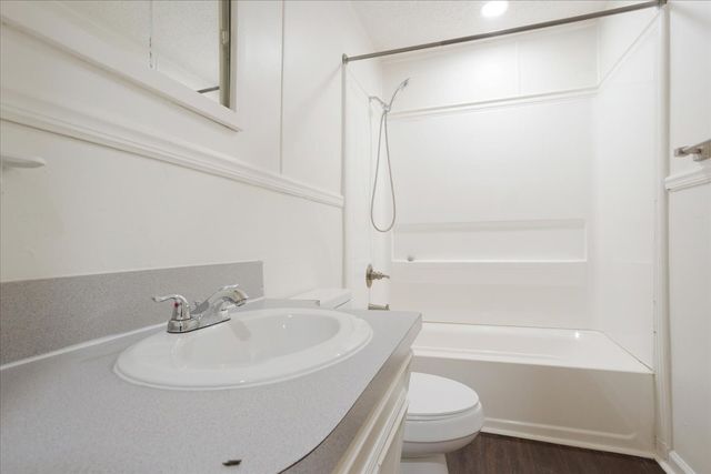 1829 Ridgewood Road, Denison, TX 75020