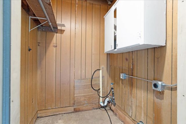 1829 Ridgewood Road, Denison, TX 75020