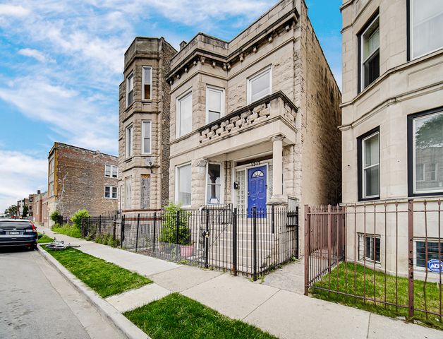 1317 S HOMAN Avenue, Chicago, IL 60623