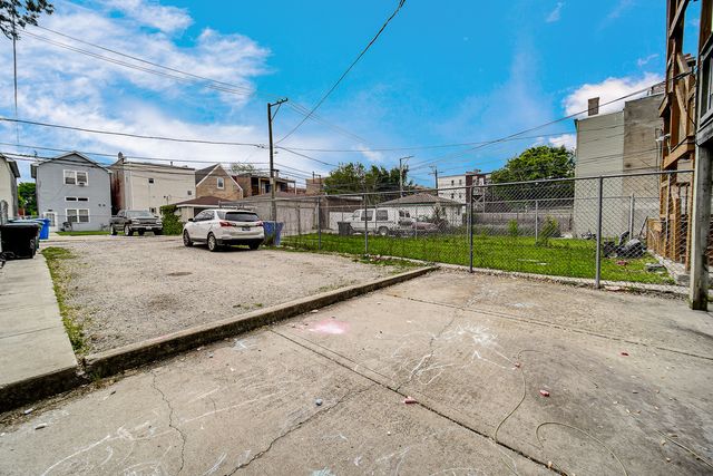1317 S HOMAN Avenue, Chicago, IL 60623