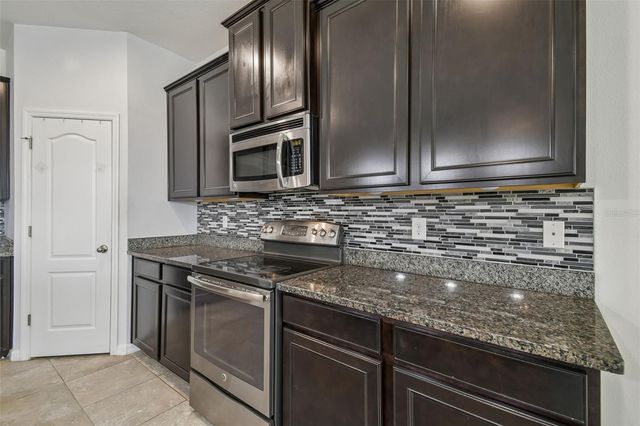 10507 AVIAN FORREST DRIVE, Riverview, FL 33578