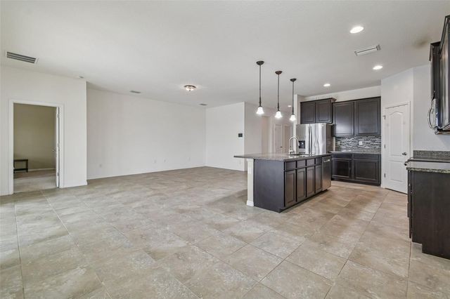 10507 AVIAN FORREST DRIVE, Riverview, FL 33578