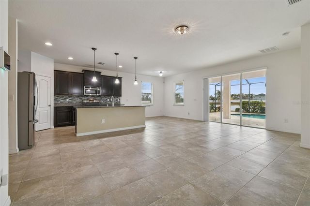 10507 AVIAN FORREST DRIVE, Riverview, FL 33578