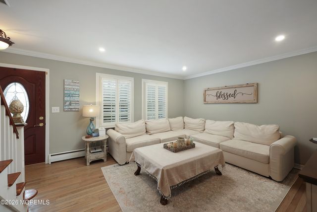 207 River Edge Drive, Point Pleasant, NJ 08742