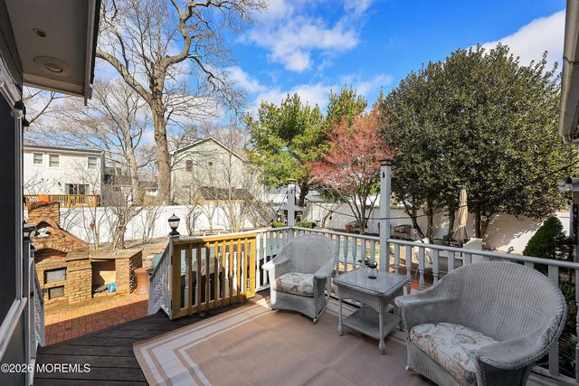 207 River Edge Drive, Point Pleasant, NJ 08742