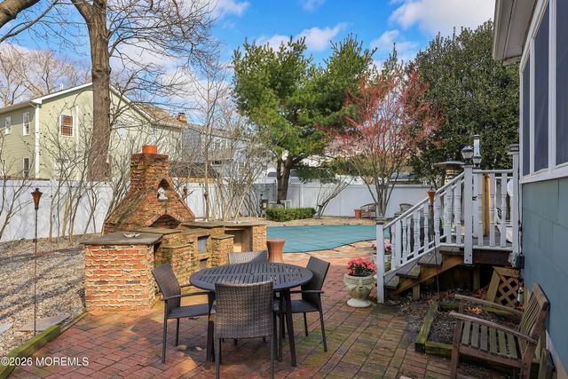 207 River Edge Drive, Point Pleasant, NJ 08742