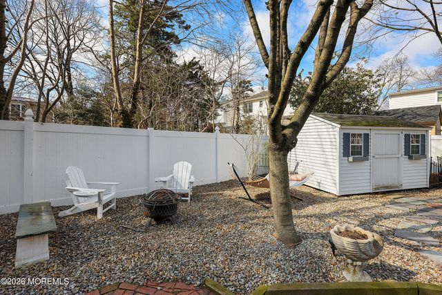 207 River Edge Drive, Point Pleasant, NJ 08742