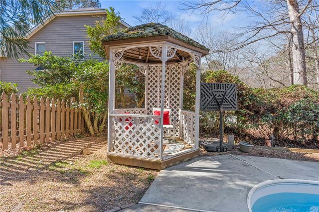 485 Surveyors Point, Suwanee, GA 30024