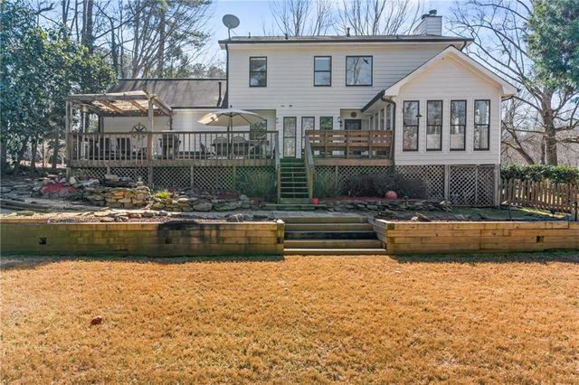 485 Surveyors Point, Suwanee, GA 30024