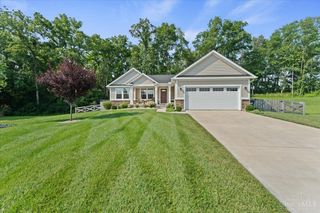 1396 Autumn Ridge Drive, Lebanon, OH 45040