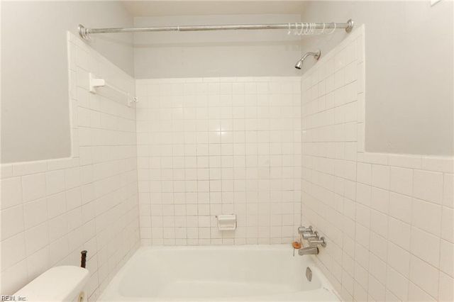 1203 Hillside Ave Apt G4, Norfolk, VA 23503