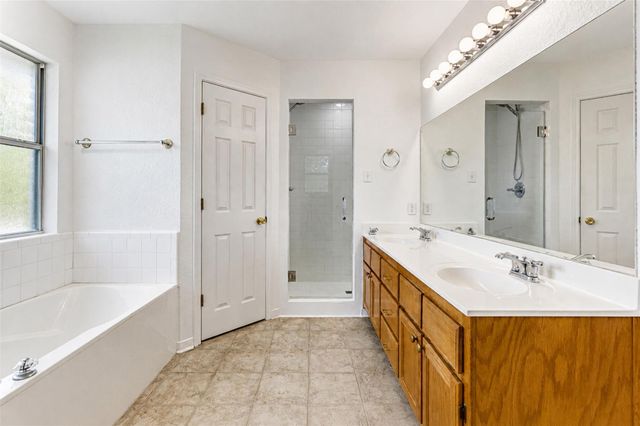 105 County Road 146, Burnet, TX 78611