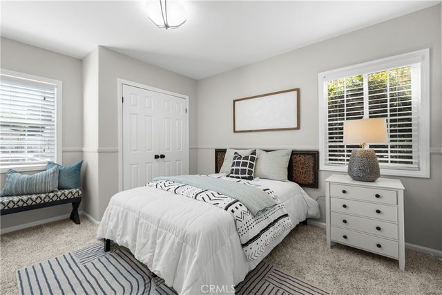 6737 Jellico, Lake Balboa, CA 91406