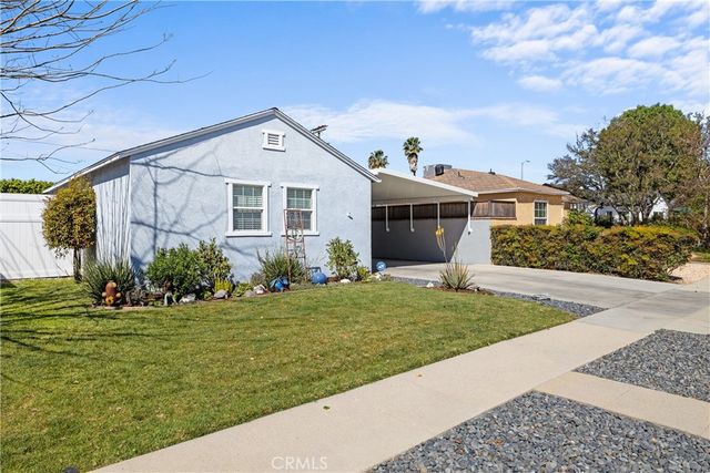 6737 Jellico, Lake Balboa, CA 91406