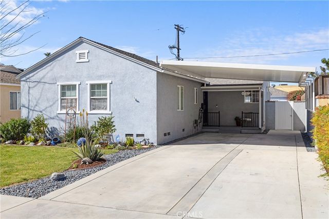 6737 Jellico, Lake Balboa, CA 91406