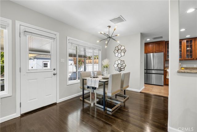 6737 Jellico, Lake Balboa, CA 91406