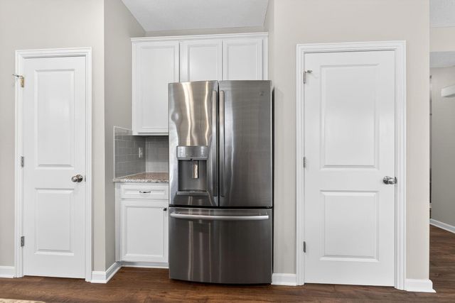 163 Alderwood Circle N, Plain City, OH 43064