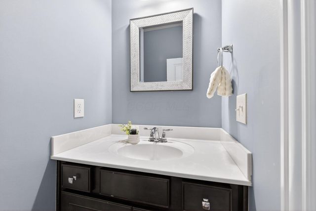 163 Alderwood Circle N, Plain City, OH 43064