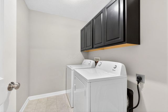 163 Alderwood Circle N, Plain City, OH 43064