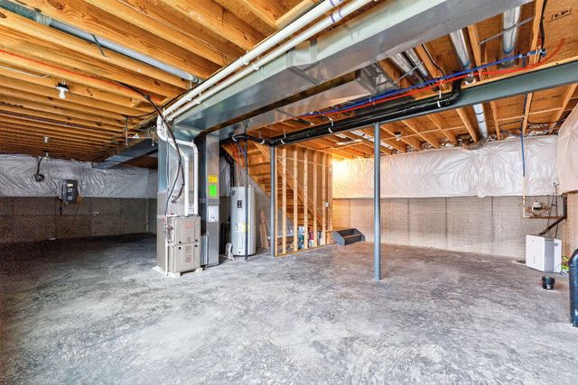 163 Alderwood Circle N, Plain City, OH 43064