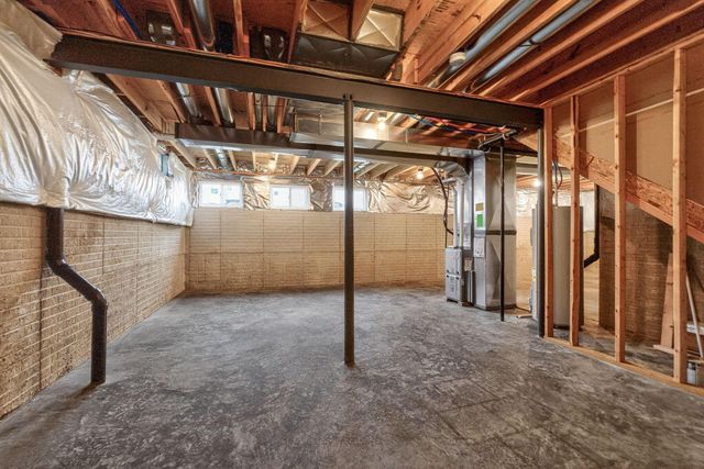 163 Alderwood Circle N, Plain City, OH 43064