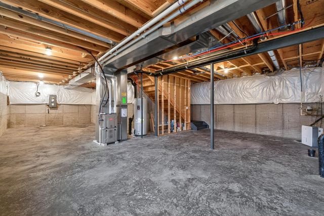 163 Alderwood Circle N, Plain City, OH 43064