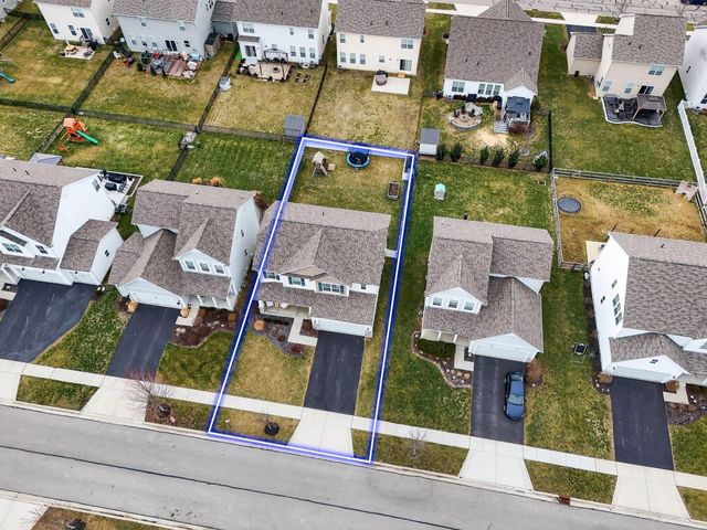 163 Alderwood Circle N, Plain City, OH 43064