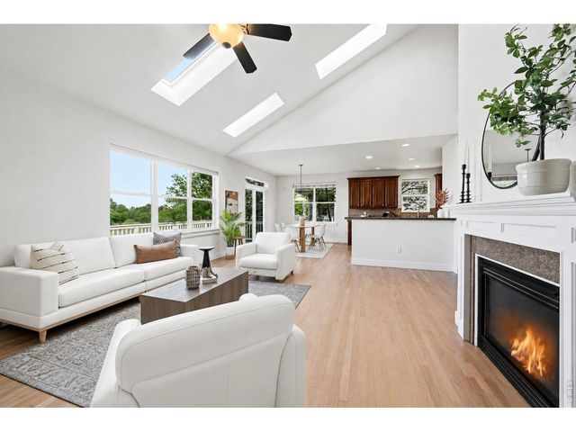 516 Indian Peaks Trl W, Lafayette, CO 80026