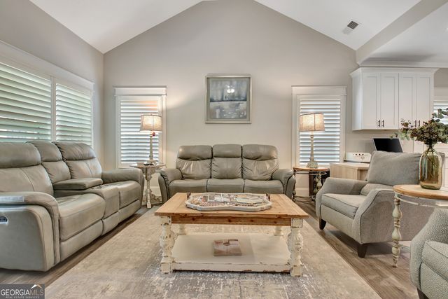 280 Redhaven Drive, Senoia, GA 30276