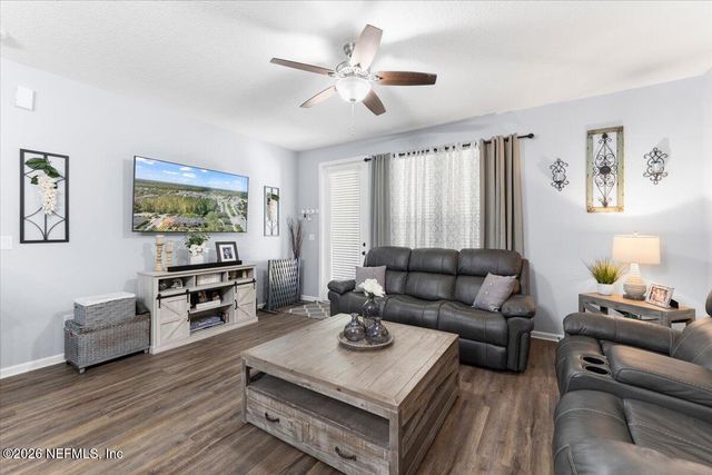 625 OAKLEAF PLANTATION Parkway 1118, Orange Park, FL 32065