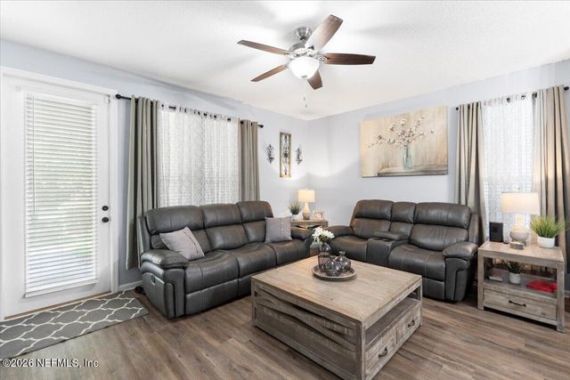 625 OAKLEAF PLANTATION Parkway 1118, Orange Park, FL 32065