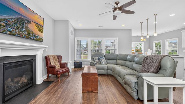 247 Saint Davids Ave., Myrtle Beach, SC 29588
