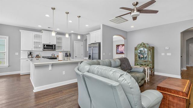 247 Saint Davids Ave., Myrtle Beach, SC 29588
