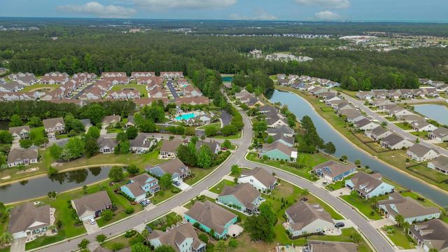 247 Saint Davids Ave., Myrtle Beach, SC 29588