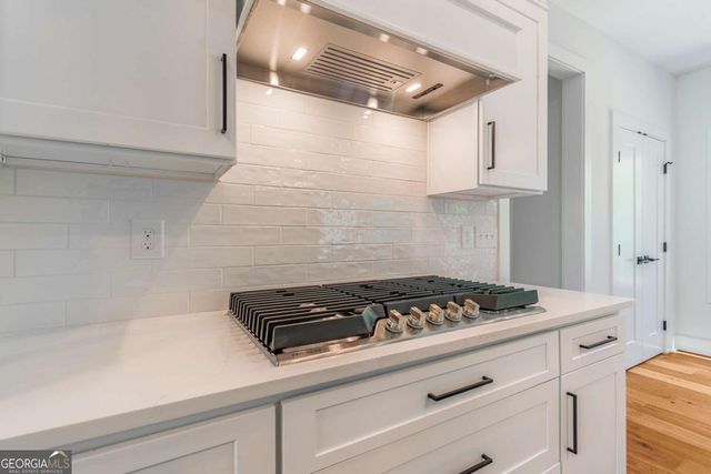 6073 Rockingham Way, Gainesville, GA 30506