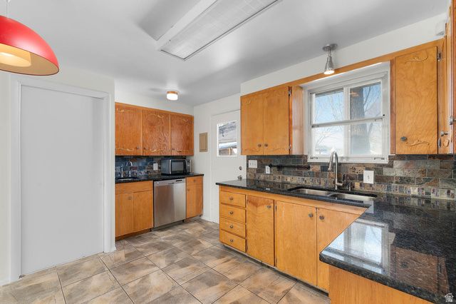 1225 E ZENITH AVE, Salt Lake City, UT 84106