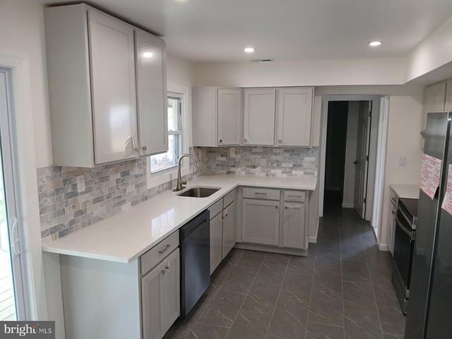 22 NIAGARA LN, Willingboro, NJ 08046