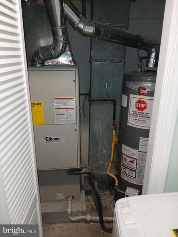 22 NIAGARA LN, Willingboro, NJ 08046